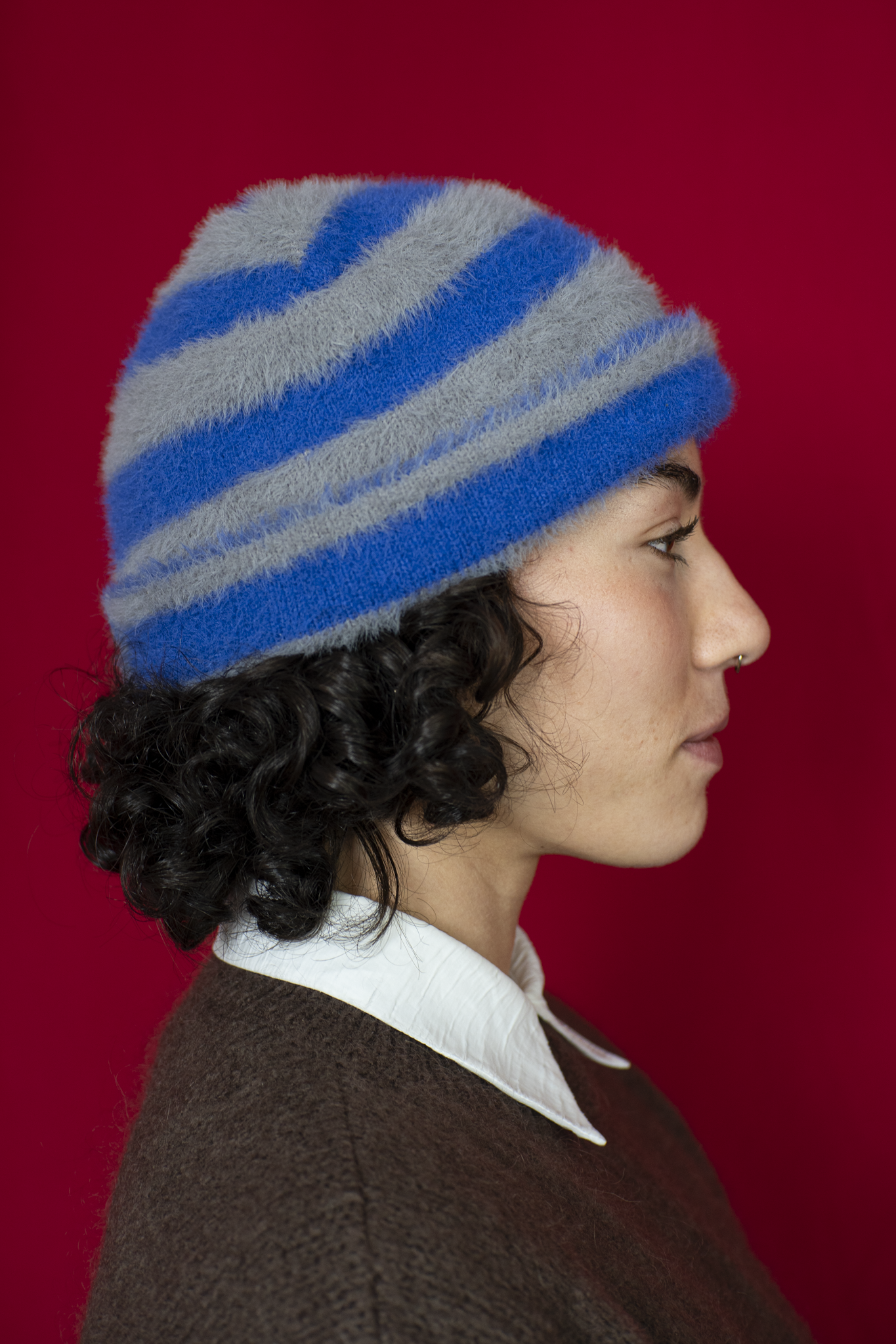 Le bonnet rayé bleu