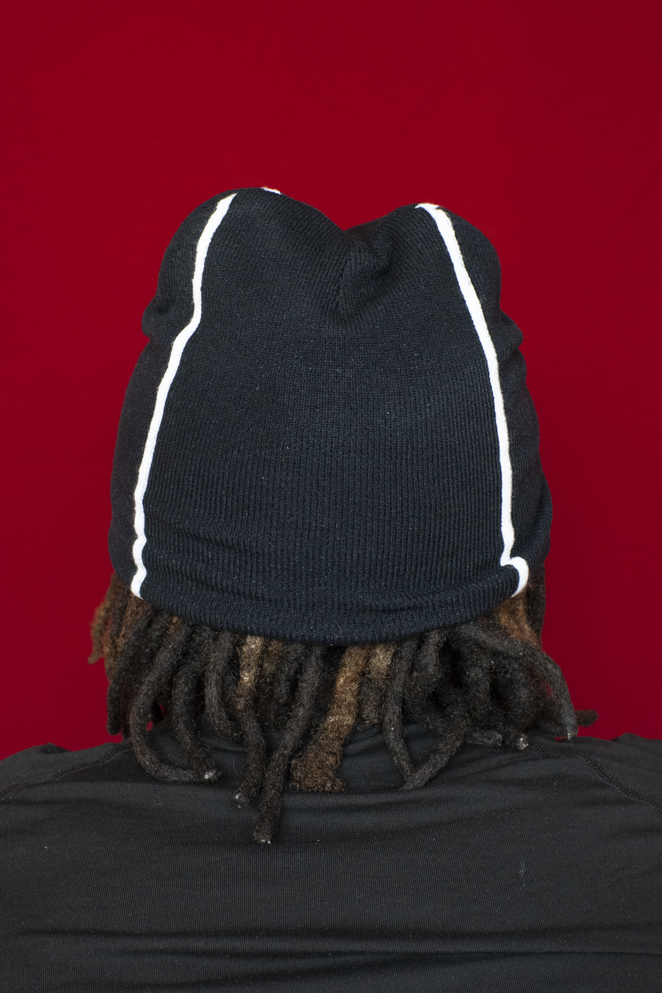 Le bonnet noir miroir